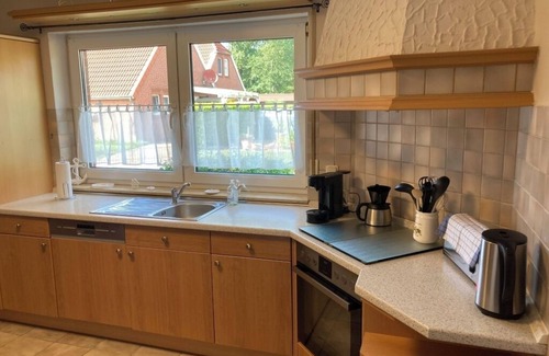 Krummhoern Apartamento | Our Groote Campen vacation apartment in East Frisia near the lighthouse with dog