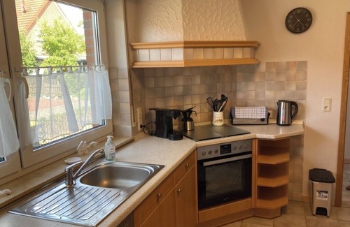 Krummhoern Apartamento | Our Groote Campen vacation apartment in East Frisia near the lighthouse with dog