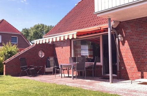 Krummhoern Apartamento | Our Groote Campen vacation apartment in East Frisia near the lighthouse with dog