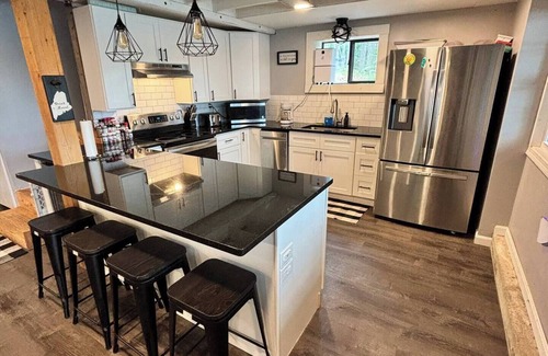 Oxford Casa | Our Happy Place on the Lake