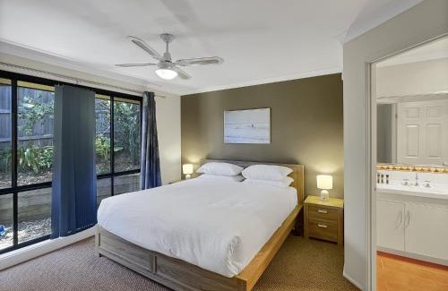 Batehaven Casa | Our Haven: 4-Bed Escape Near Beach & Mogo Trails