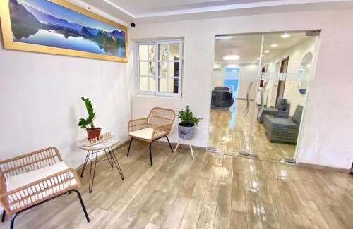 Tropical del Este Apartamento | Our Home Zudelyn H1B