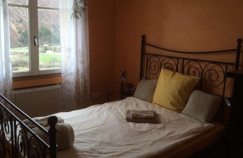 Clamensane Apartamento | Nuestro paraíso para el relax y la aventura.