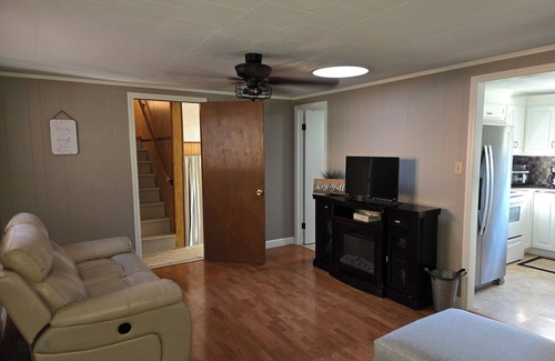 Morganton Casa | Our Quaint Serene mountain getaway