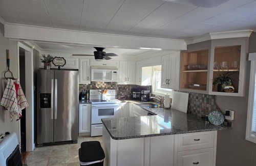 Morganton Casa | Our Quaint Serene mountain getaway