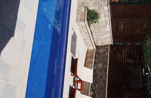 Lapcici Villa | Nuestra villa se encuentra a 8 km de Budva en un pueblo muy tranquilo.