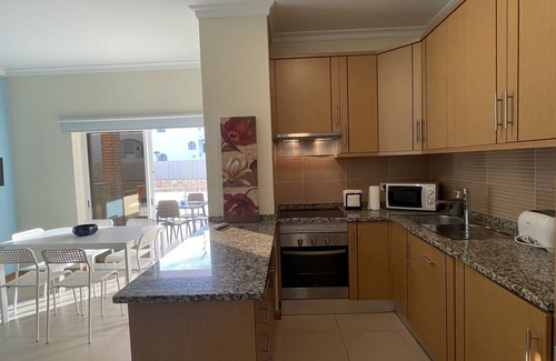 Areias de Sao Joao Apartamento | Oura Oasis B by Check-in Portugal
