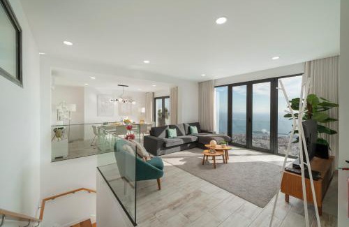 Monte Villa | OurMadeira - Monte White House