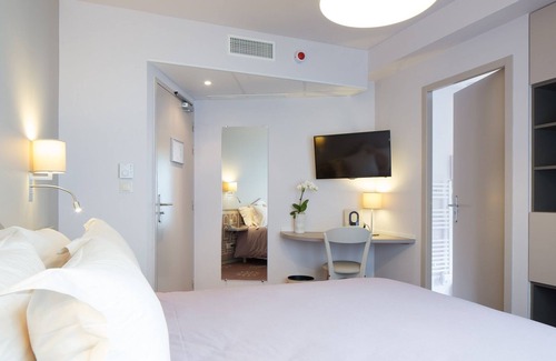 Victor Hugo District Hotel | Ours Blanc-Wilson