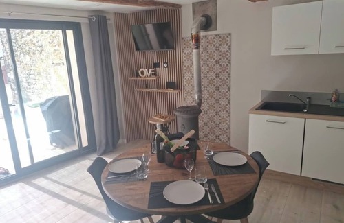 Mirabel-aux-Baronnies Casa | Oustau d'Esteou near Nyons, Vaison la Romaine and at the foot of the Ventoux mountains