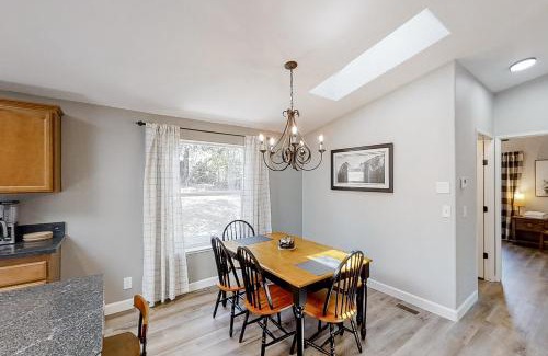 Oakhurst Casa | Out in the Wild
