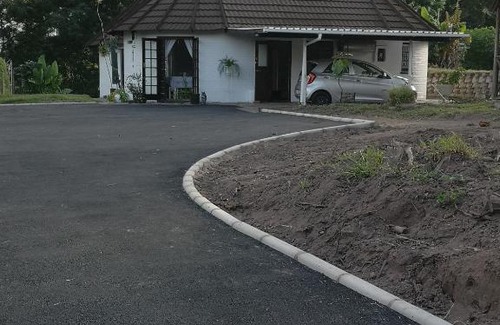 Pinetown Casa | 'Out of Africa' on the Highway