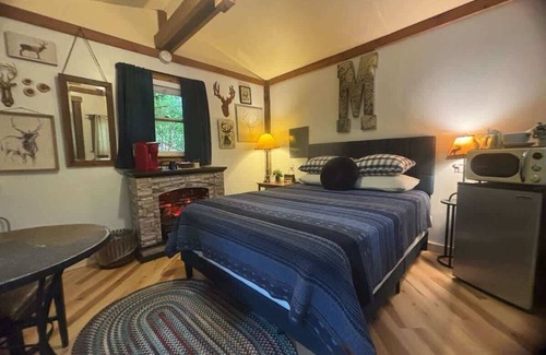 Forks Cabina | Outback Too Rustic Cabin by Olympic National Park