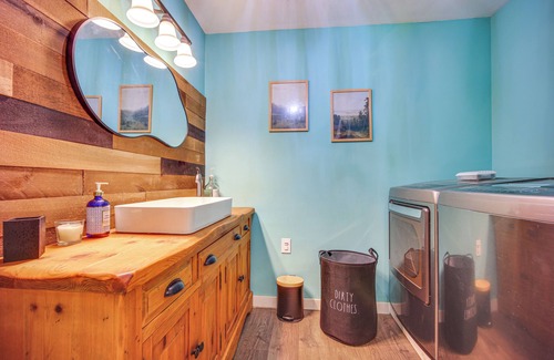 Williamsville Cabina | Outdoor-Adventure Haven 14 Mi to Mount Snow Skiing