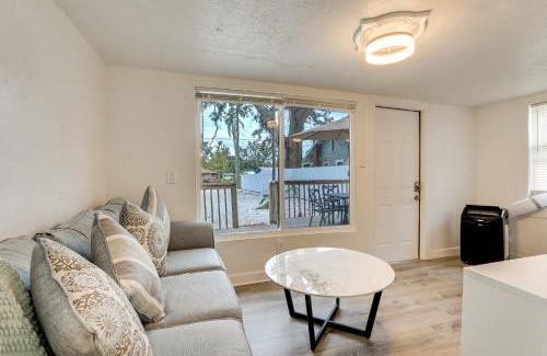 Bradenton Apartamento | Outdoor Dining Bradenton Downtown Oasis!