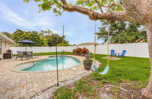Cape Coral Casa | Outdoor Oasis, Heated Pool, Firepit, Bicycles, Pet-Friendly - Chateau Relaxo - Roelens