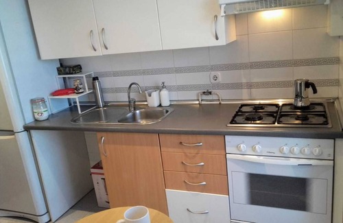 San Blas-Canillejas Apartamento | Suite exterior frente al Estadio Metropolitano con piscina
