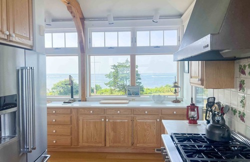 Edgartown Casa | Outermost Island Compound w Private Beach & 360 Water Views
