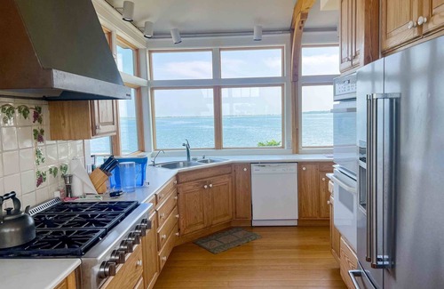 Edgartown Casa | Outermost Island Compound w Private Beach & 360 Water Views