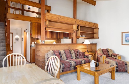 Moose Wilson Road Condominio | Outpost: Dogwood 2724 - Aspens Location!