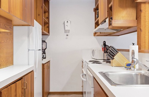 Moose Wilson Road Condominio | Outpost: Larkspur 1222 - Perfect Aspens Location!