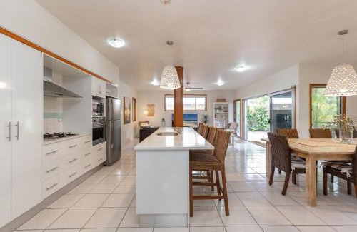 Boomerang Beach Casa | Outrigger at Boomerang Beach