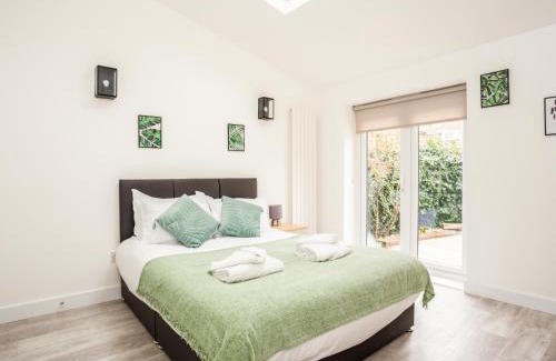 Windsor Casa | Outstanding 6 Sleeper - Great Location - Legoland