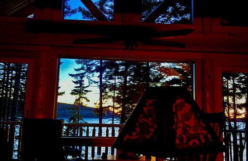 South Gouldsboro Cabina | Excepcional casa frente al mar cerca del Parque Nacional Acadia, cálido y acogedor para el otoño
