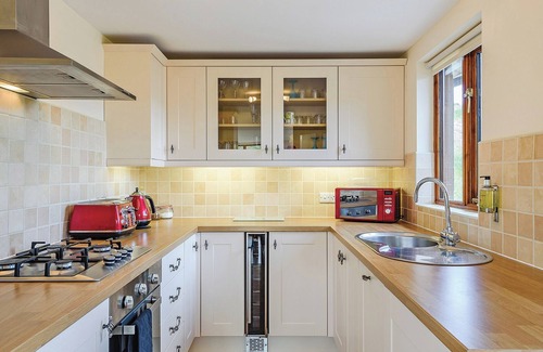 Caersws Chalet De Esquí | Alojamiento de 2 habitaciones en Little London, Nr Llandinam