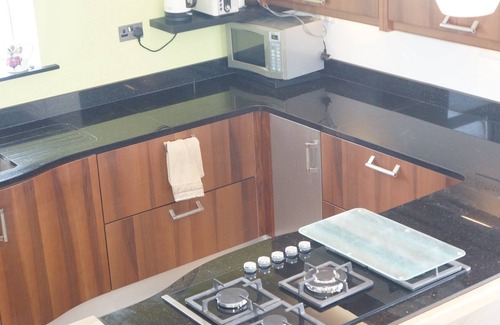 Galway Apartamento | Outstanding panoramic views of Galway Bay in the heart of a historic Site.