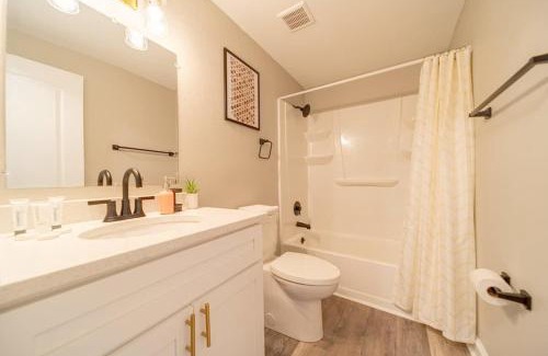 East Ocean View Apartamento | OV Mosaic - Cove Suite
