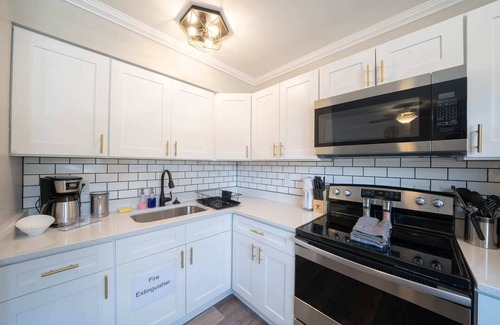 East Ocean View Apartamento | OV Mosaic - Coconut Suite