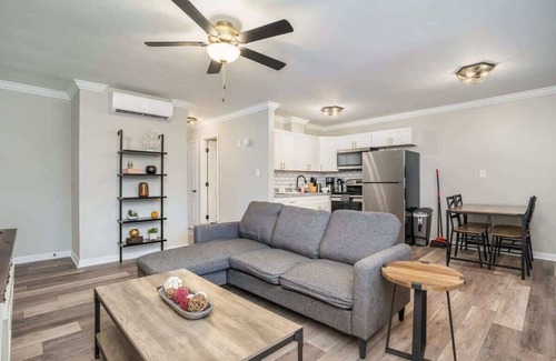 East Ocean View Apartamento | OV Mosaic Otter Suite