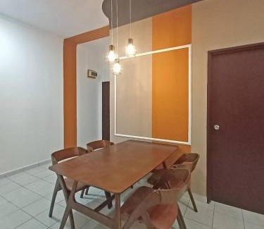 Penampang Apartamento | Ova's Homestay Vista Minintod