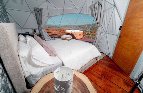 Barahona Alquiler De RV | Ovalulú Glamping Hotel