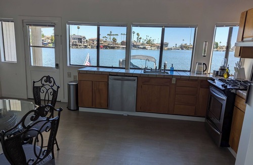 Discovery Bay Casa | Over the water experience in Biggest Bay /w Water Toys, Beach nearby. Waterfront