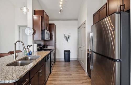 Farragut Apartamento | Overlook 1306 I Resort Style Living I Parking