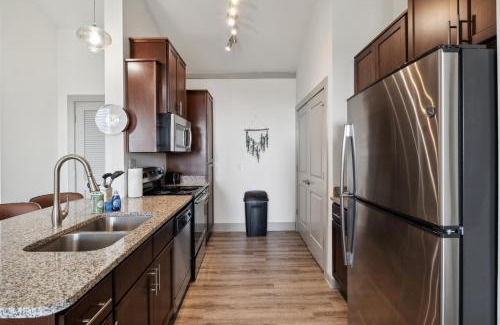 Farragut Apartamento | Overlook 1306 I Resort Style Living I Parking