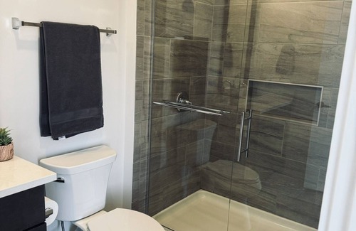 Van Wert Apartamento | Overlook at the McGavren - 1 Bedroom Downtown Apartment