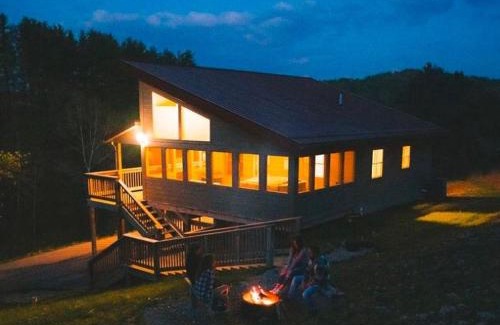 Logan Casa | Overlook - by The Chalets