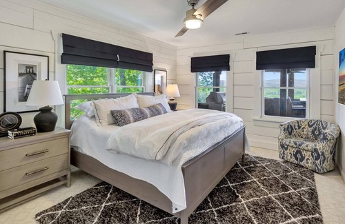 Salem Casa | Overlooking Lake Keowee Bay View