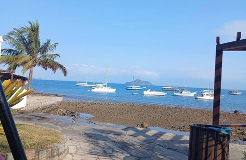 Parque Estadual da Costa do Sol Alquiler De Eote | Overnight stay on a sailing catamara at Orla Bardot
