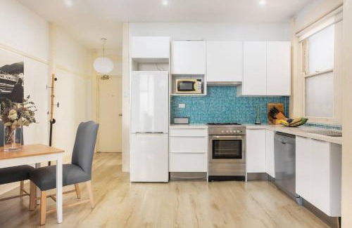 Kings Cross Apartamento | Oversized Art Deco in Potts Point near Harbour