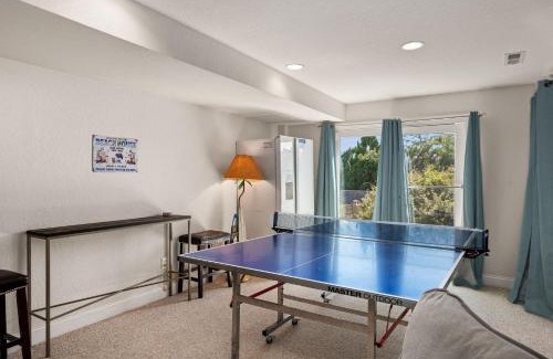 Nags Head Casa | OW17 Mama Burt's