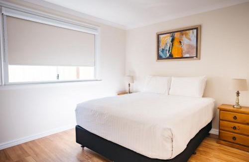Warrenup Casa | Owen's Hideaway by the BnB Collection
