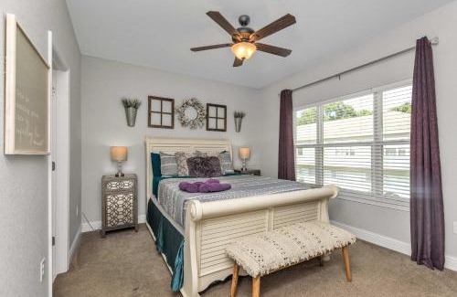 Wright Casa | Owl's Nest - Cozy Townhome Close to Beaches, Attractions & More!