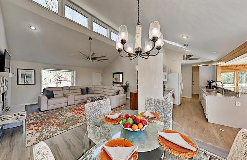 Brevard Casa | Owl's Nest