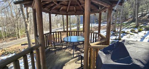 Thayerville Casa | Owl's Nest