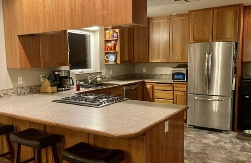 Homer Casa | OWL'S OVERLOOK FAMILY SIZED HOME 10 MINUTES FROM DOWN TOWN HOMER