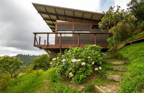 Manizales Cabina | Owl's Watch at Rio Blanco